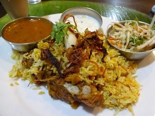マドラスキッチン2.jpg